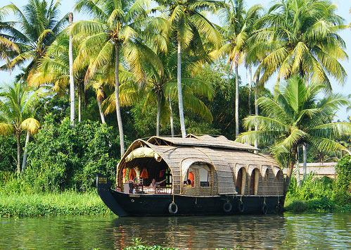 Munnar Tourist Attraction